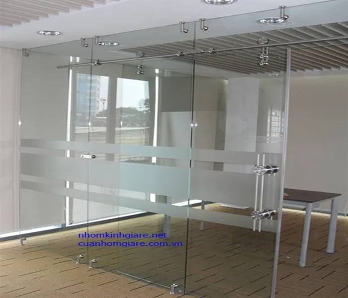 Mẫu Cửa Kính Cường Lực Đẹp Cùng Phụ Kiện Khóa Cao Cấp