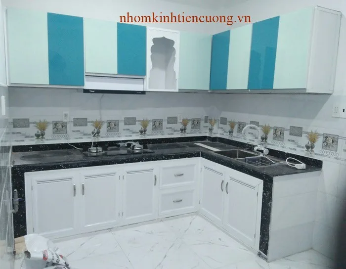 Tủ Bếp Nhôm Kính HCM