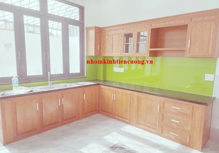 Tủ bếp nhôm giả gỗ 3 Tủ Bếp Nhôm Giả Gỗ