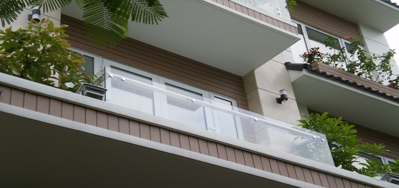 
Sử dụng kính cường lực  có an toàn không 1