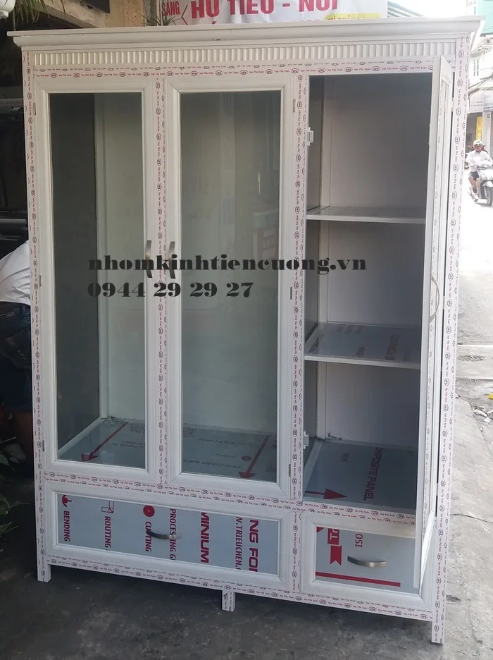 Tủ nhôm quần áo