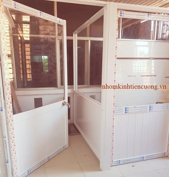 vách ngăn nhôm kính cho phòng ngủ