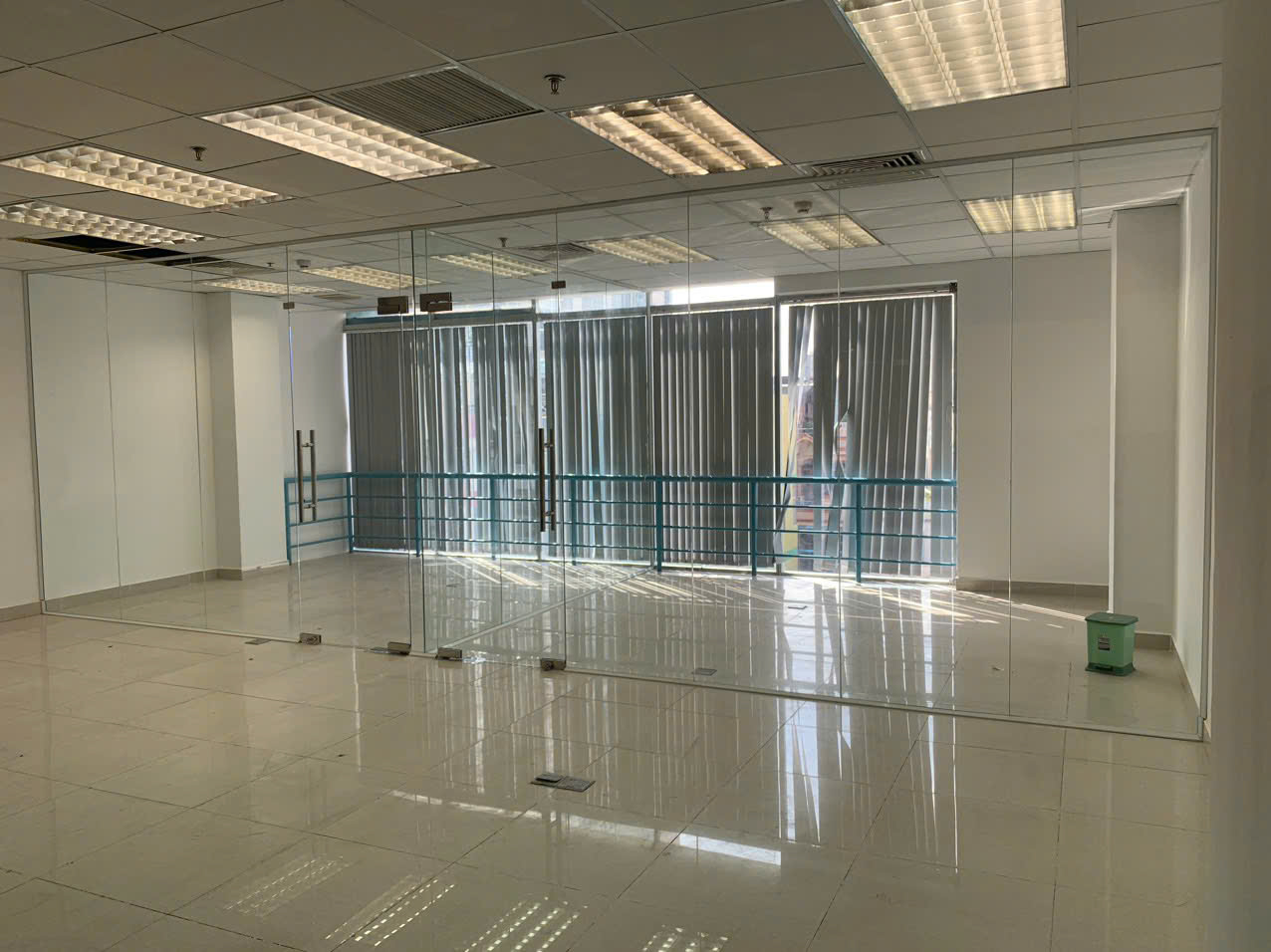 CỬA KÍNH CƯỜNG LỰC (11 sản phẩm)