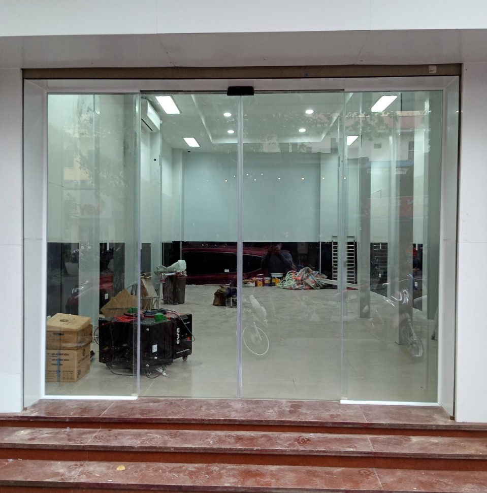 CỬA KÍNH CƯỜNG LỰC (11 sản phẩm)